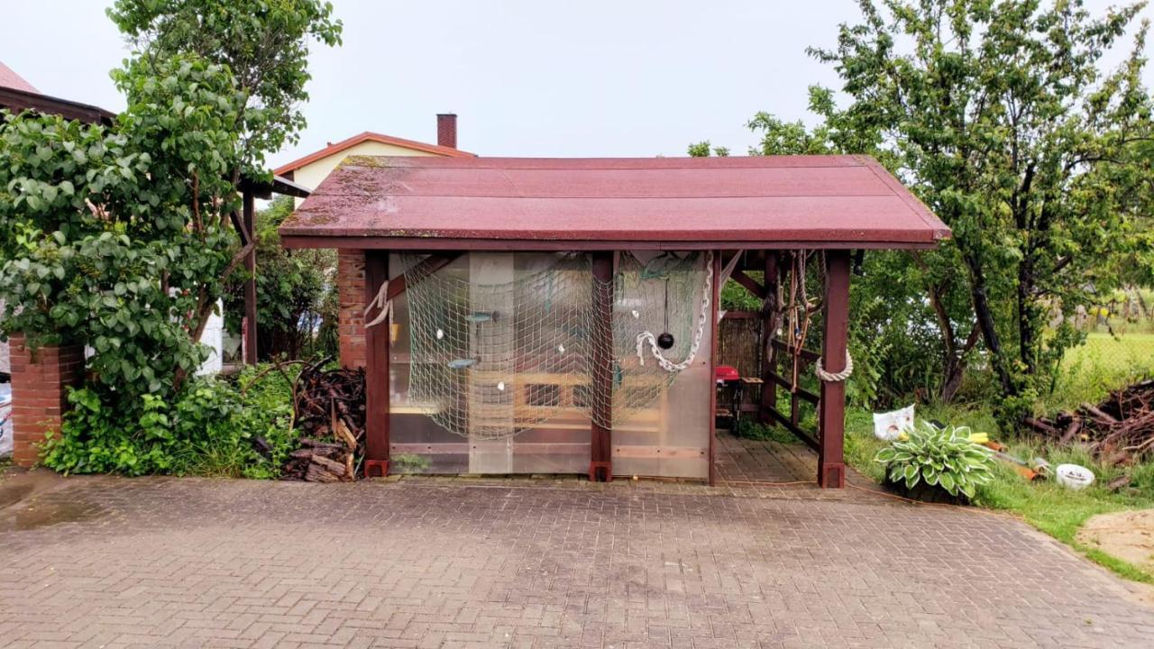 Willa Wega - Pokoje Goscinne I Domki Poland Exterior foto